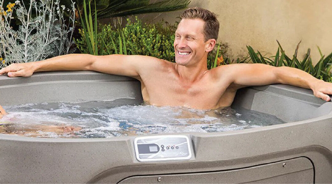 10 Tips to Extend the Life of Your Hot Tub Cover