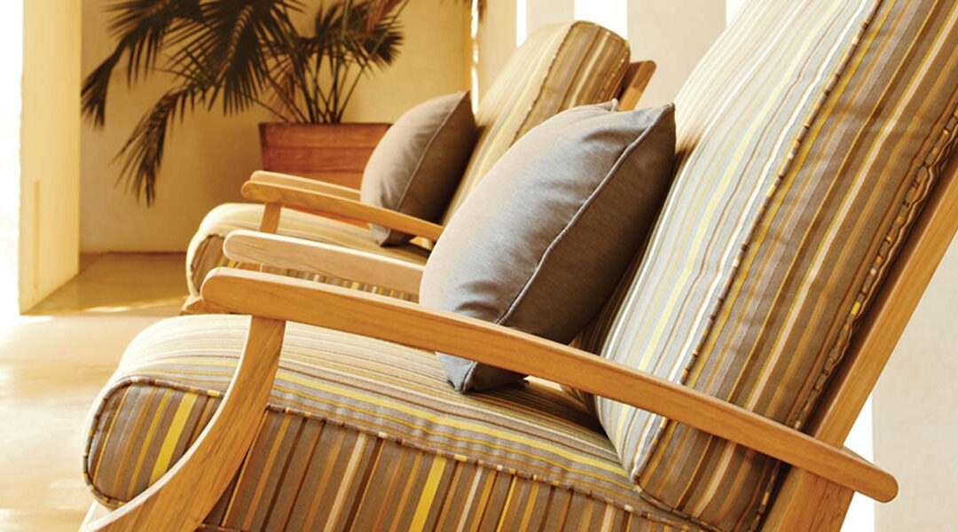 Estate-Scaled & Irresistibly Cushioned Seating